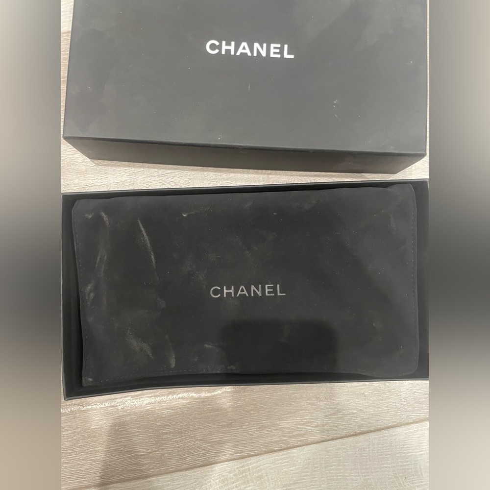Black caviar CHANEL wallet. Brand new - Picture 3 of 6